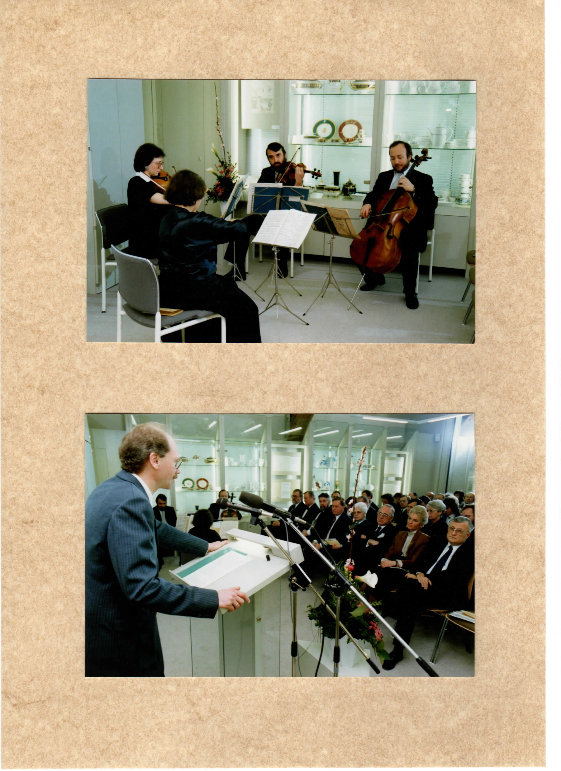 Albumseite mit Streichensemble und einem Redebeitrag beim Festakt 1989.