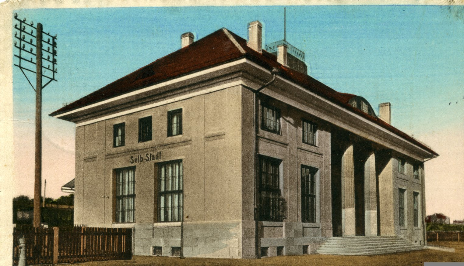 Kolorierte historische Ansicht des Empfangsgebäudes Selb Stadt.