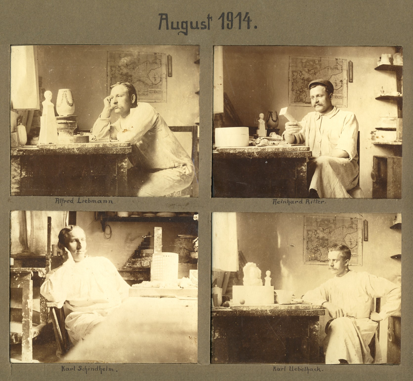 Beschriftete Montage mit Alfred Liebmann, Reinhard Ritter, Karl Schindhelm und Karl Uebelhack in Arbeitsräumen; datiert August 1914.