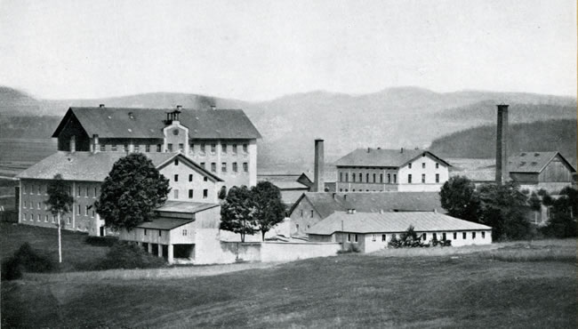 Historische Porzellanfabrik am Standort Ludwigsmühle